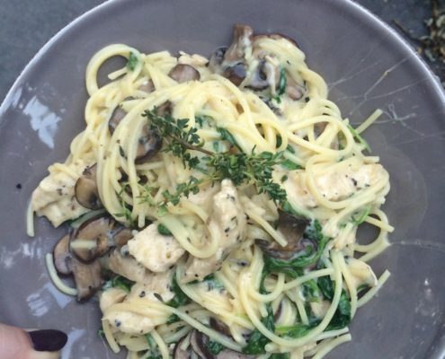 Garlic confit & mushroom Linguini